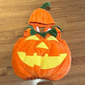 Pottery barn pumpkin costume 2t